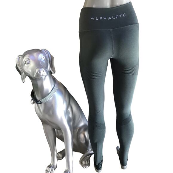 Alphalete Seamless Green Leggings Women's Size Medium - Picture 2 of 10